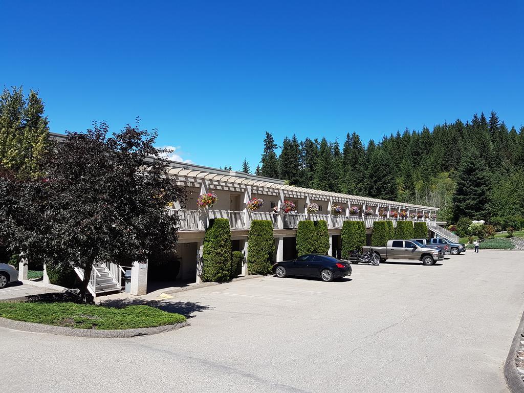 Hilltop Inn - Salmon Arm Zewnętrze zdjęcie