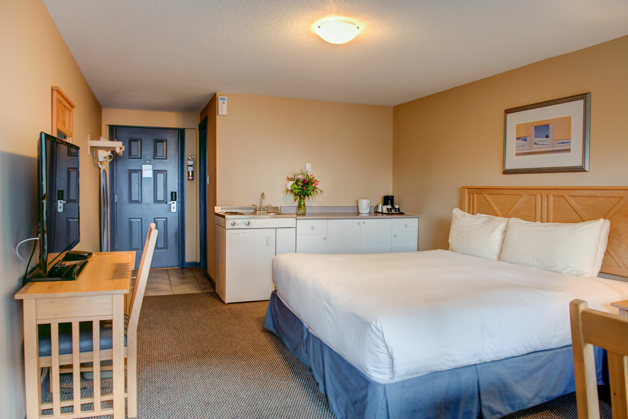 Hilltop Inn - Salmon Arm Zewnętrze zdjęcie