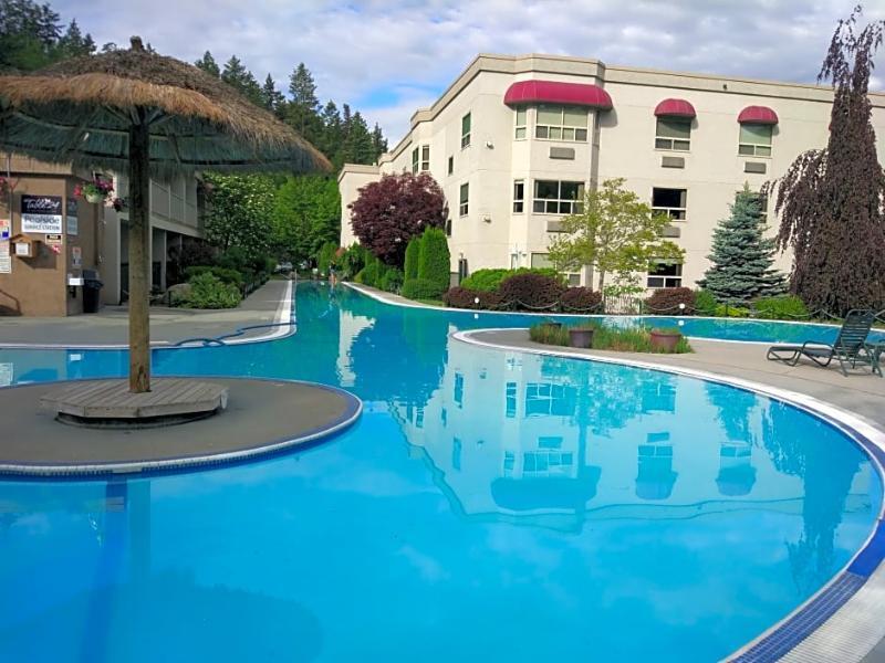 Hilltop Inn - Salmon Arm Zewnętrze zdjęcie